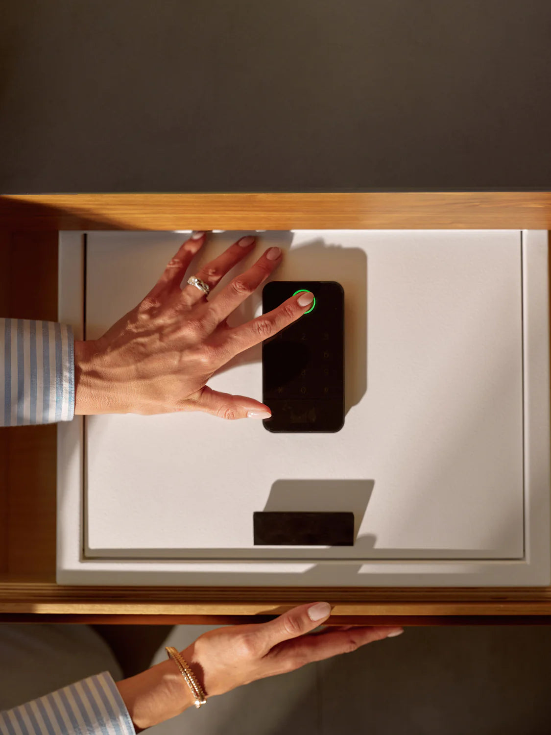 Mycube Nightstand Jewelry Safe
